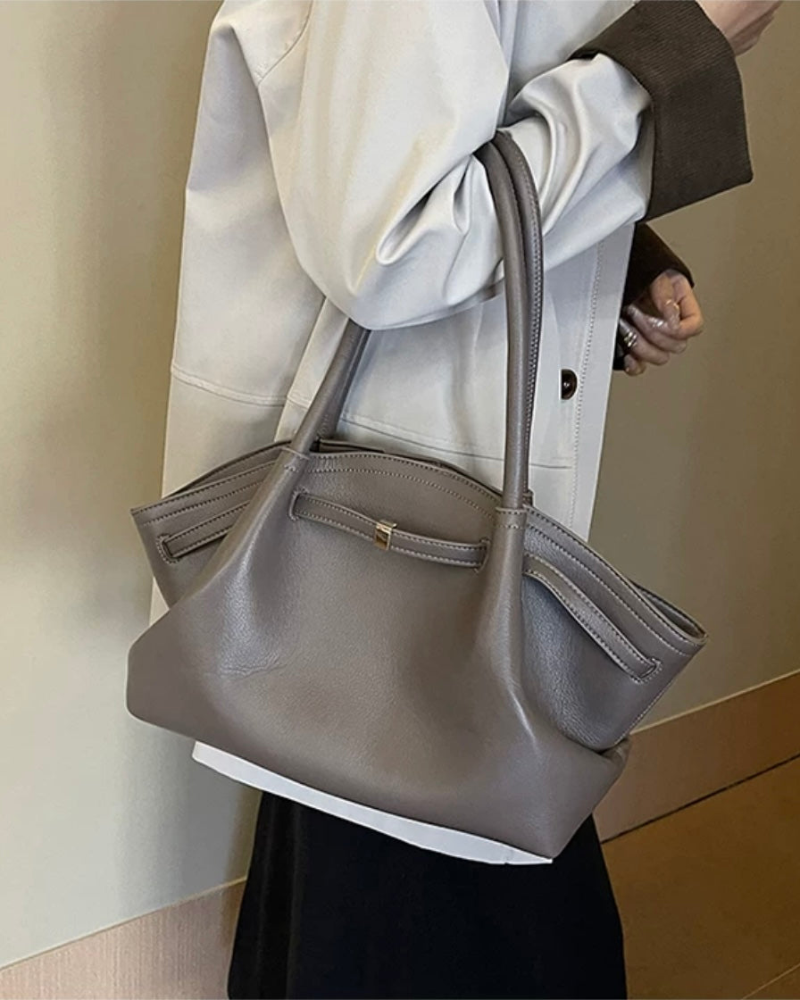 ワイドタックレザーバッグ