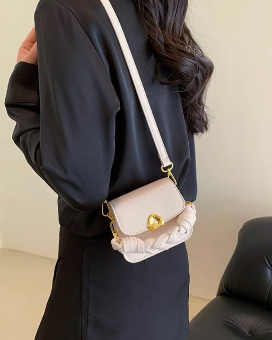 2wayツイストハンドルミニショルダーバッグ