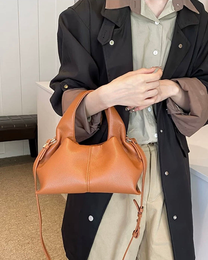 2wayタックレザーショルダーバッグ