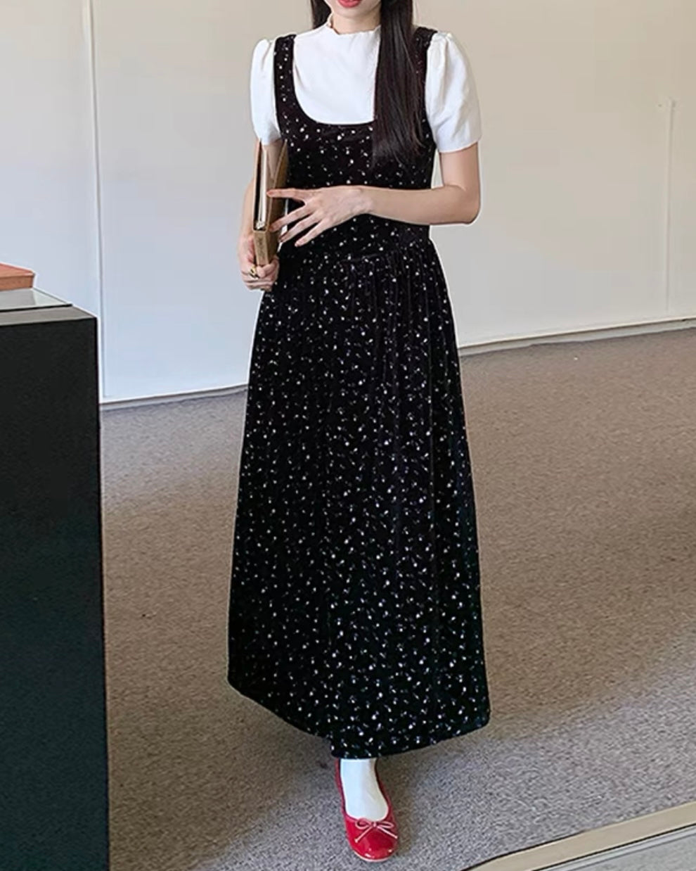 小花柄ベロアワンピース
