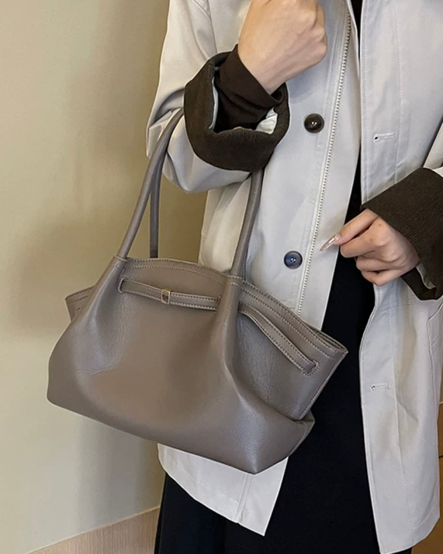 ワイドタックレザーバッグ