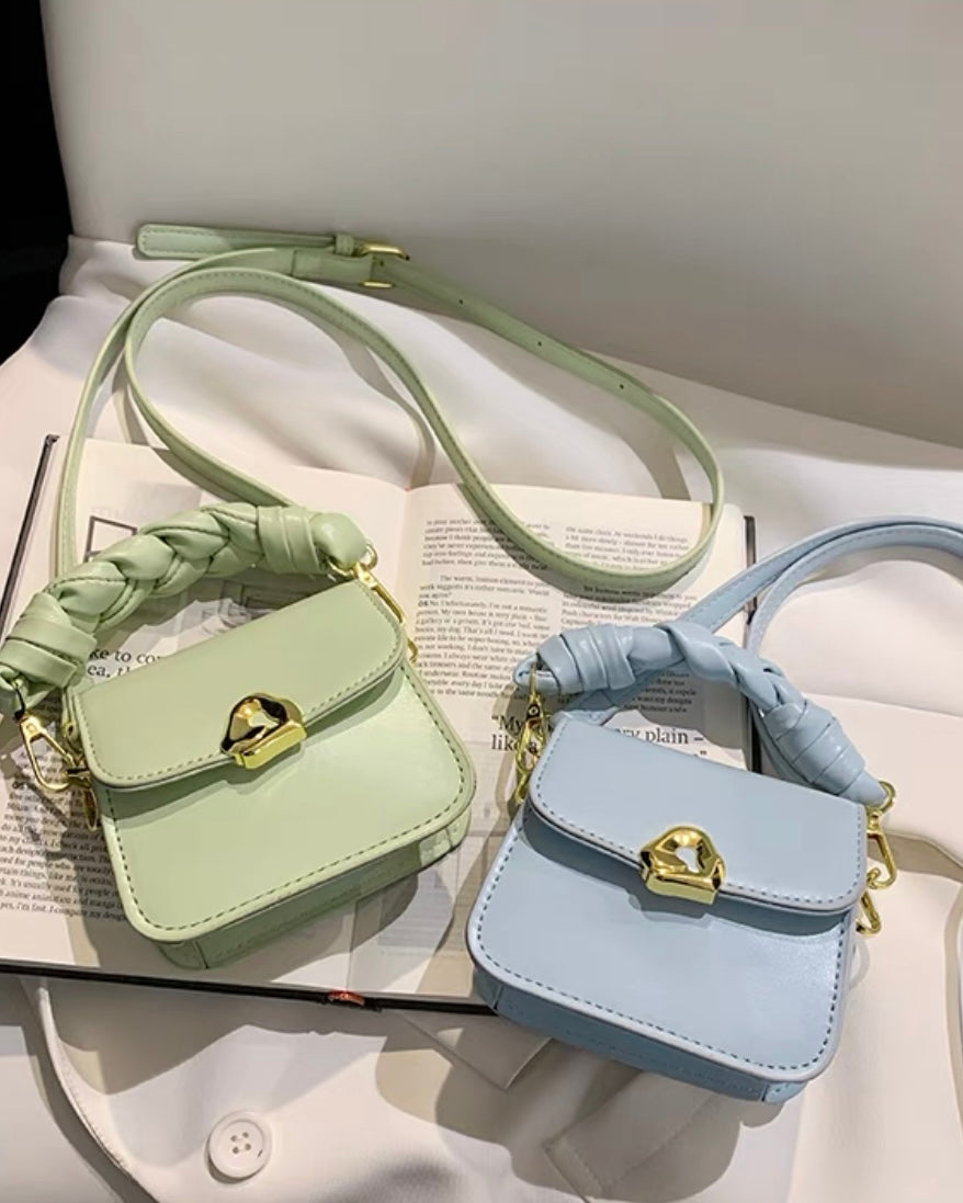 2wayツイストハンドルミニショルダーバッグ