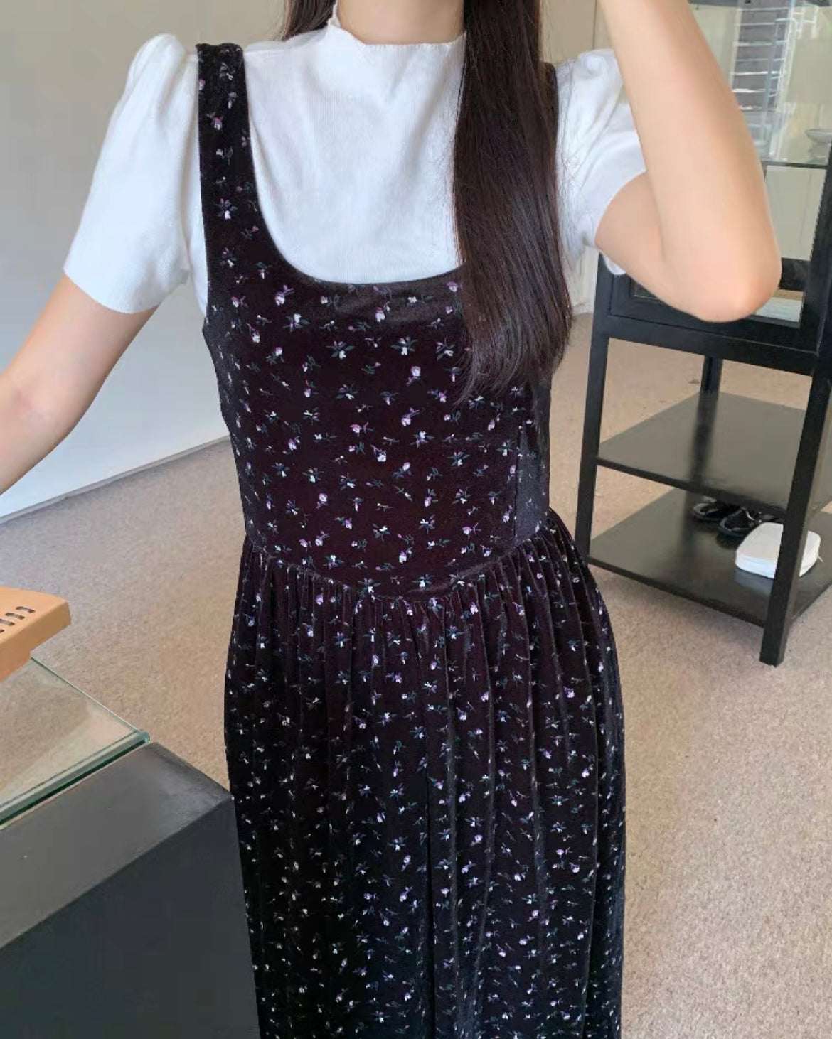 小花柄ベロアワンピース