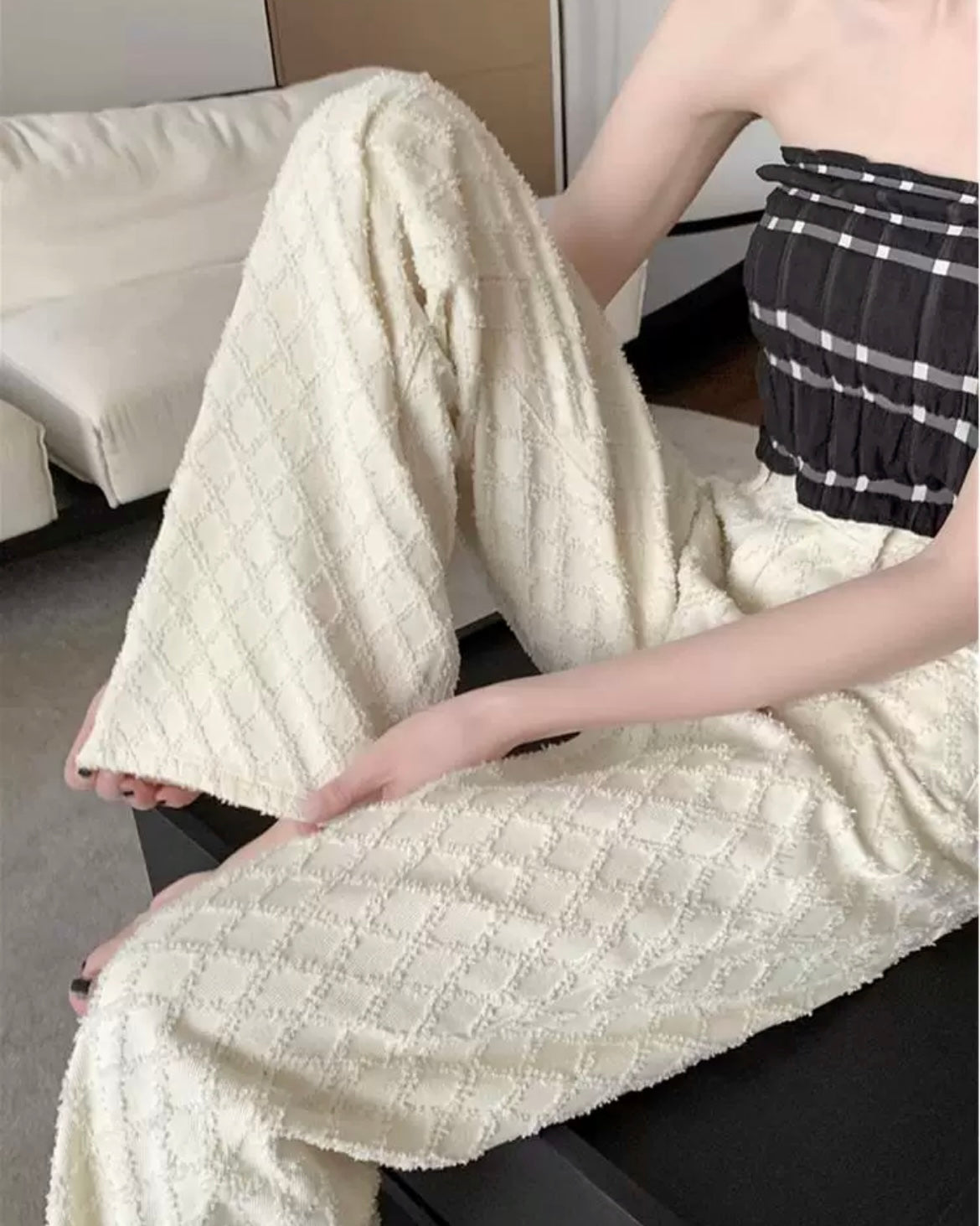 ジャガードチェックホワイトデニムパンツ