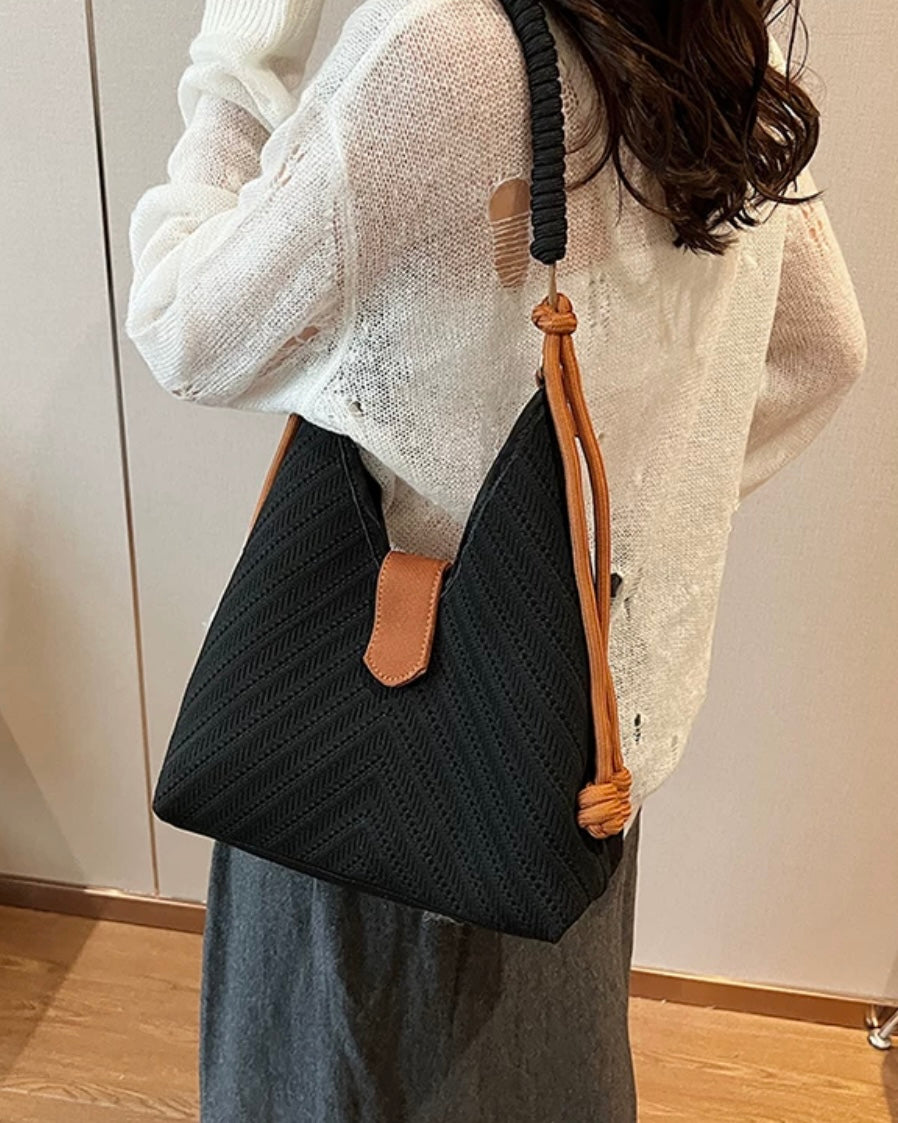ロープハンドルバッグ
