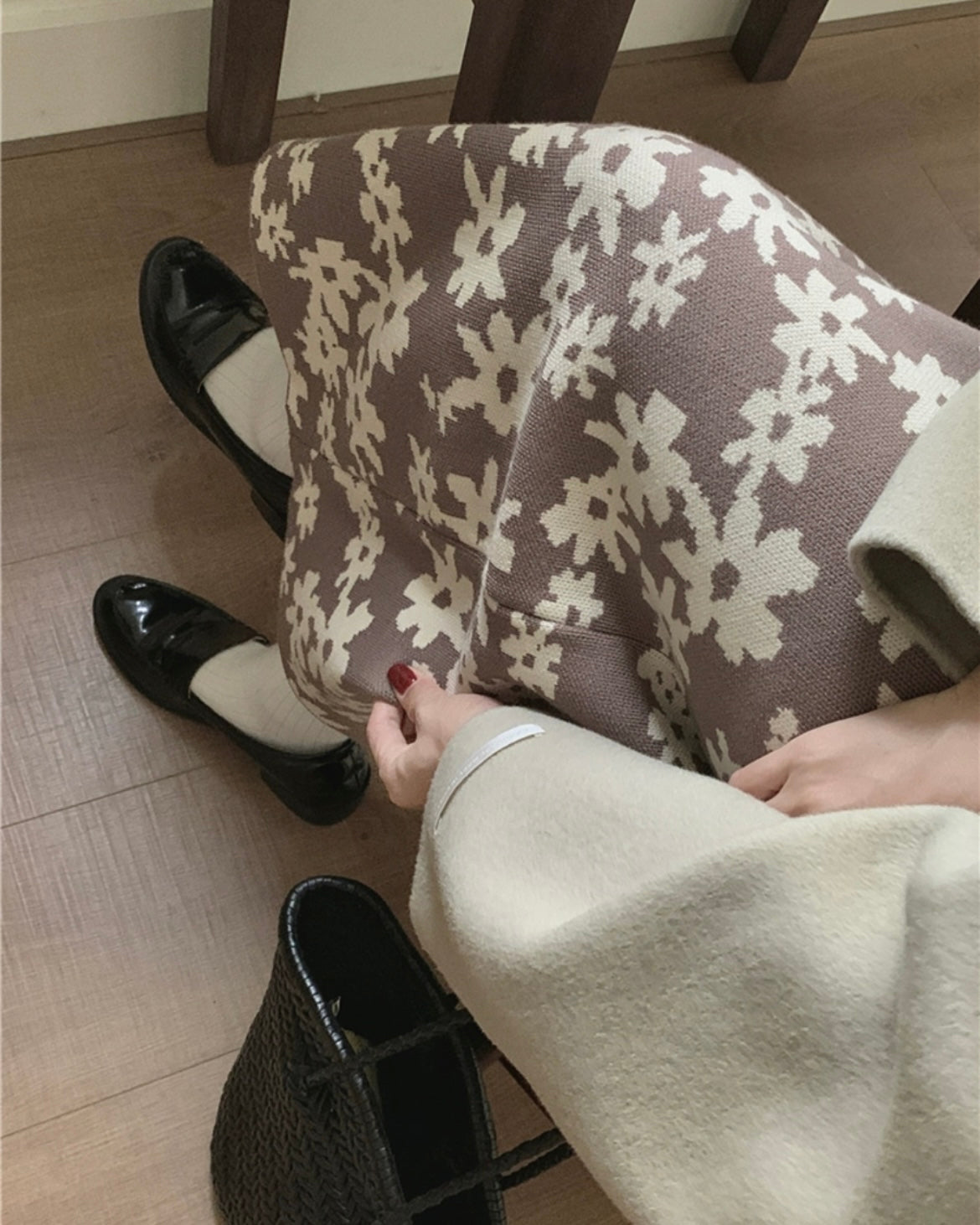 フラワーパターンニットスカート