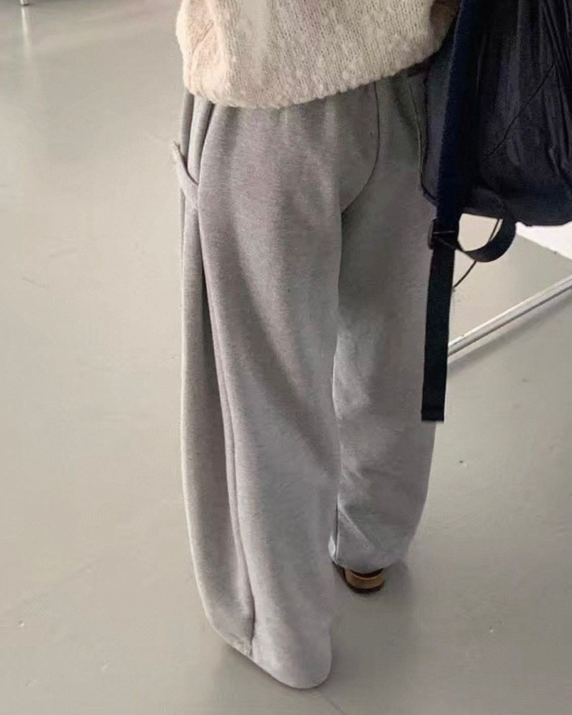 サイドワイドプレスパンツ
