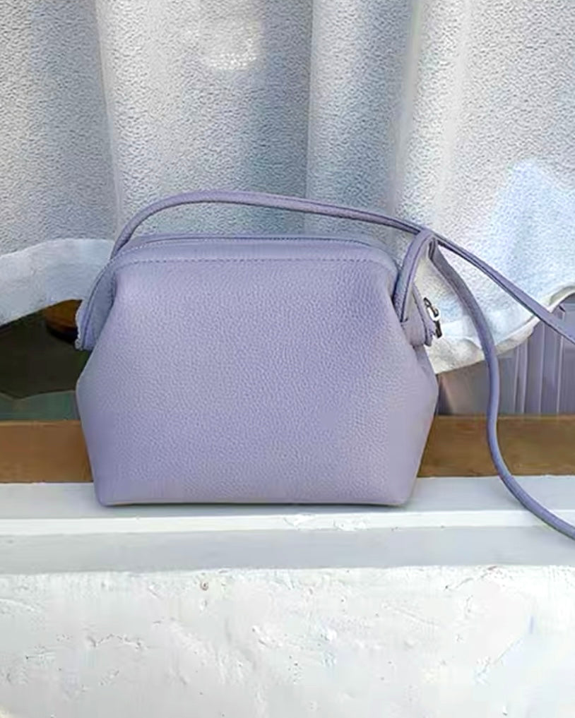 フェイクレザーワンカラーショルダーバッグ