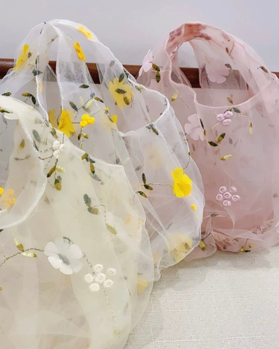 立体フラワー刺繍チュールバッグ