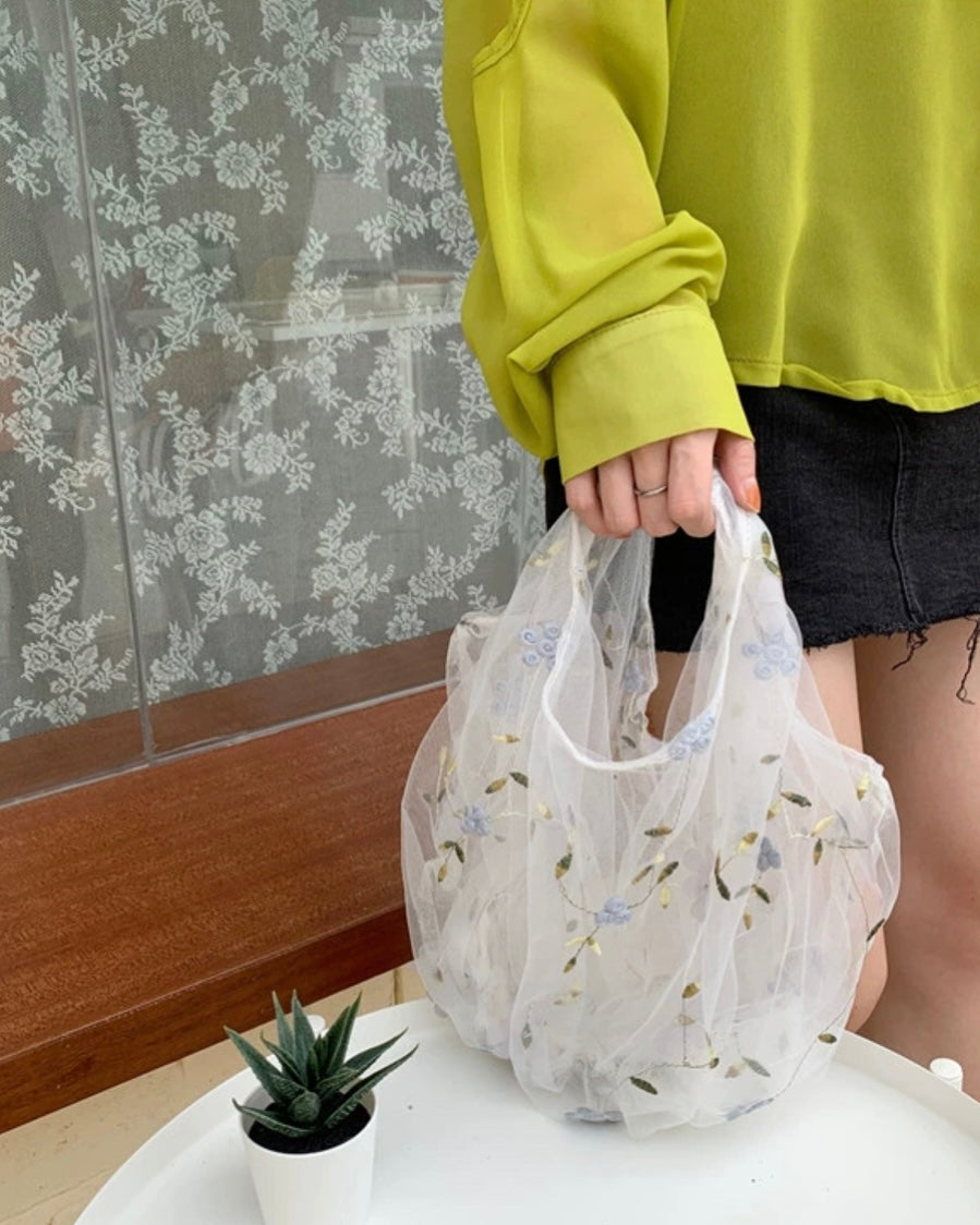 立体フラワー刺繍チュールバッグ