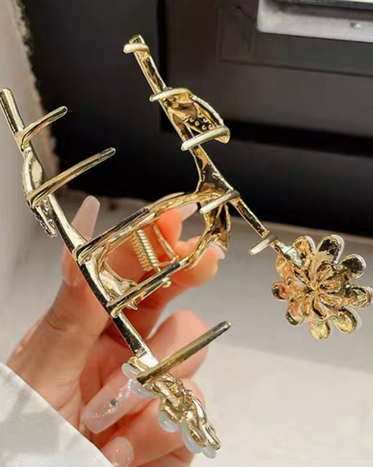 ホワイトフラワーヘアクリップ
