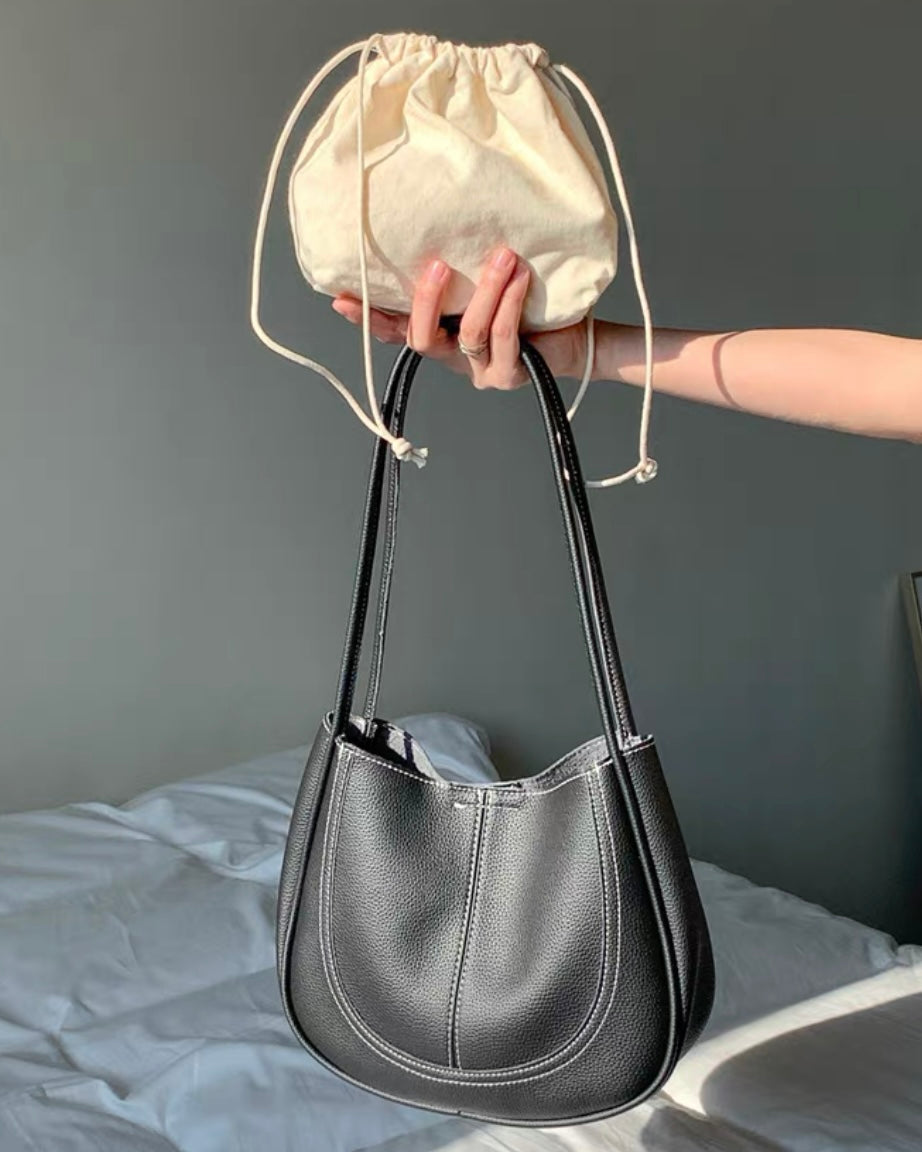 ラウンドステッチレザーバッグ