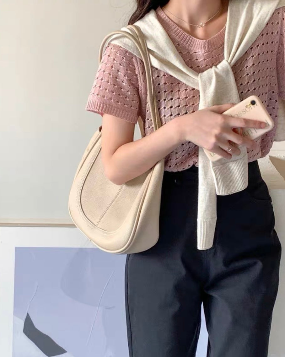 ラウンドステッチレザーバッグ