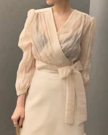 シアーカシュクールブラウス