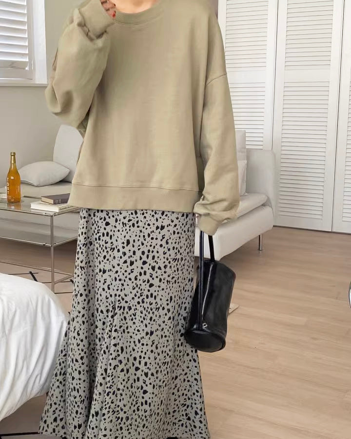 バックコンシャスプルオーバー