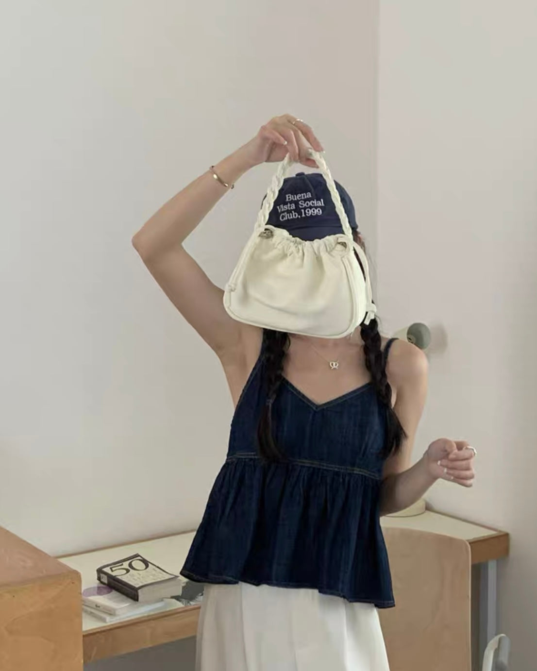 2wayツイストハンドルドロストバッグ – QúON