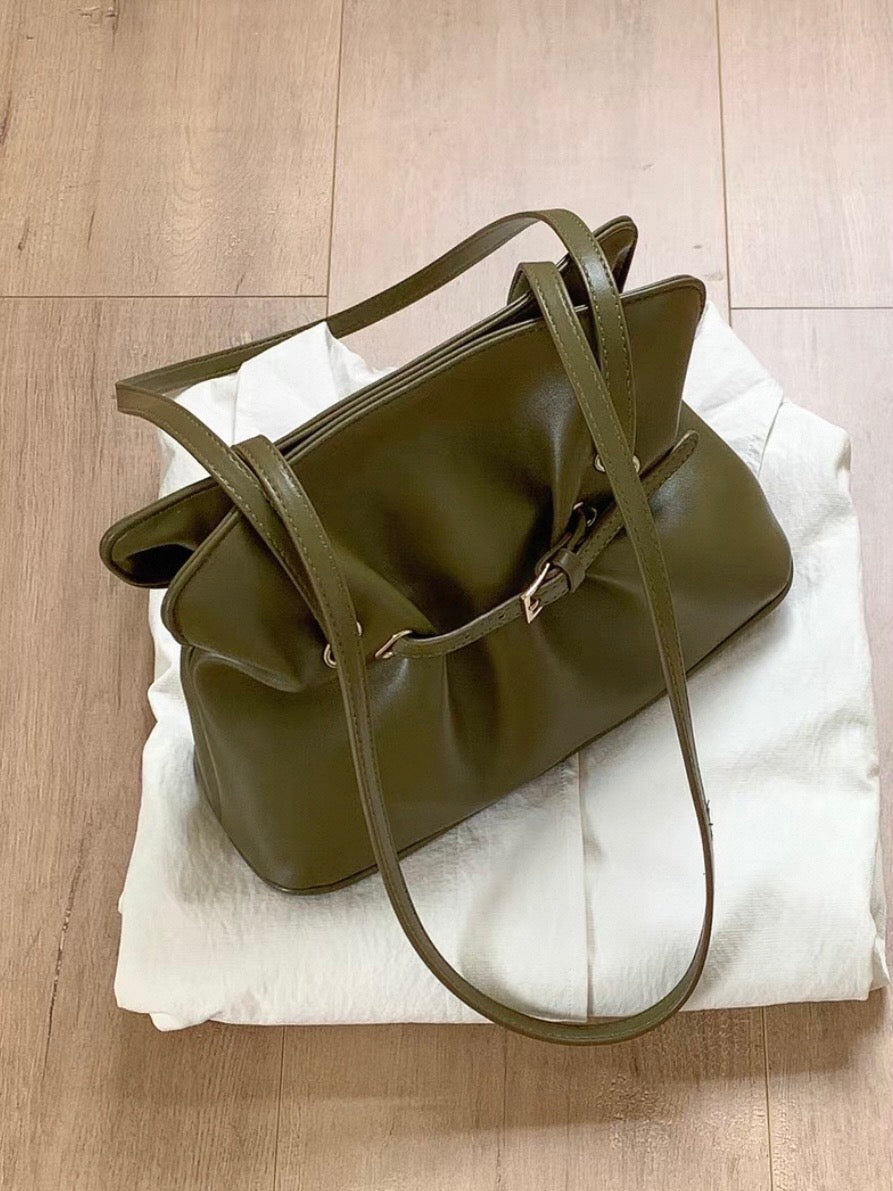 ロングハンドルベルトデザインバッグ