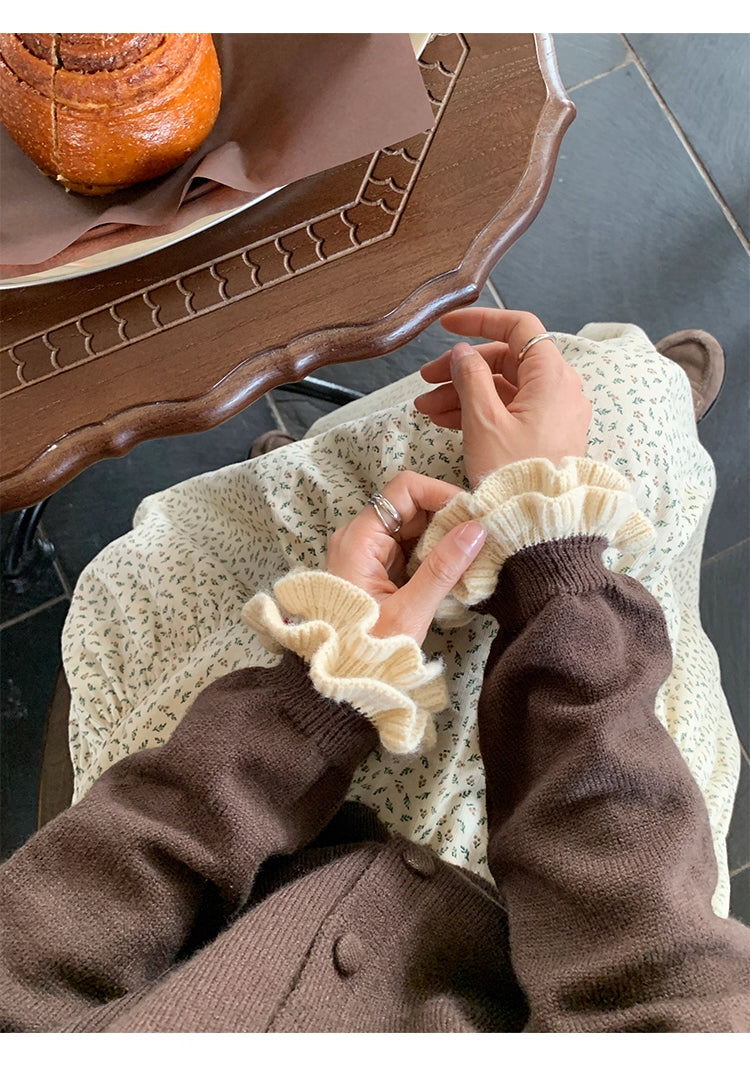 《11/7新作》フリルニットカーディガン