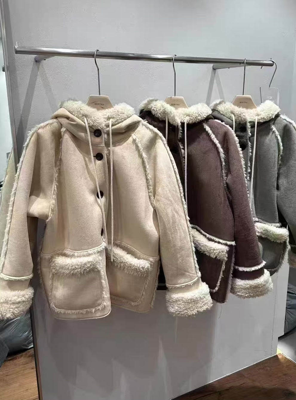 《11/7新作》フェイクムートンボアジャケット